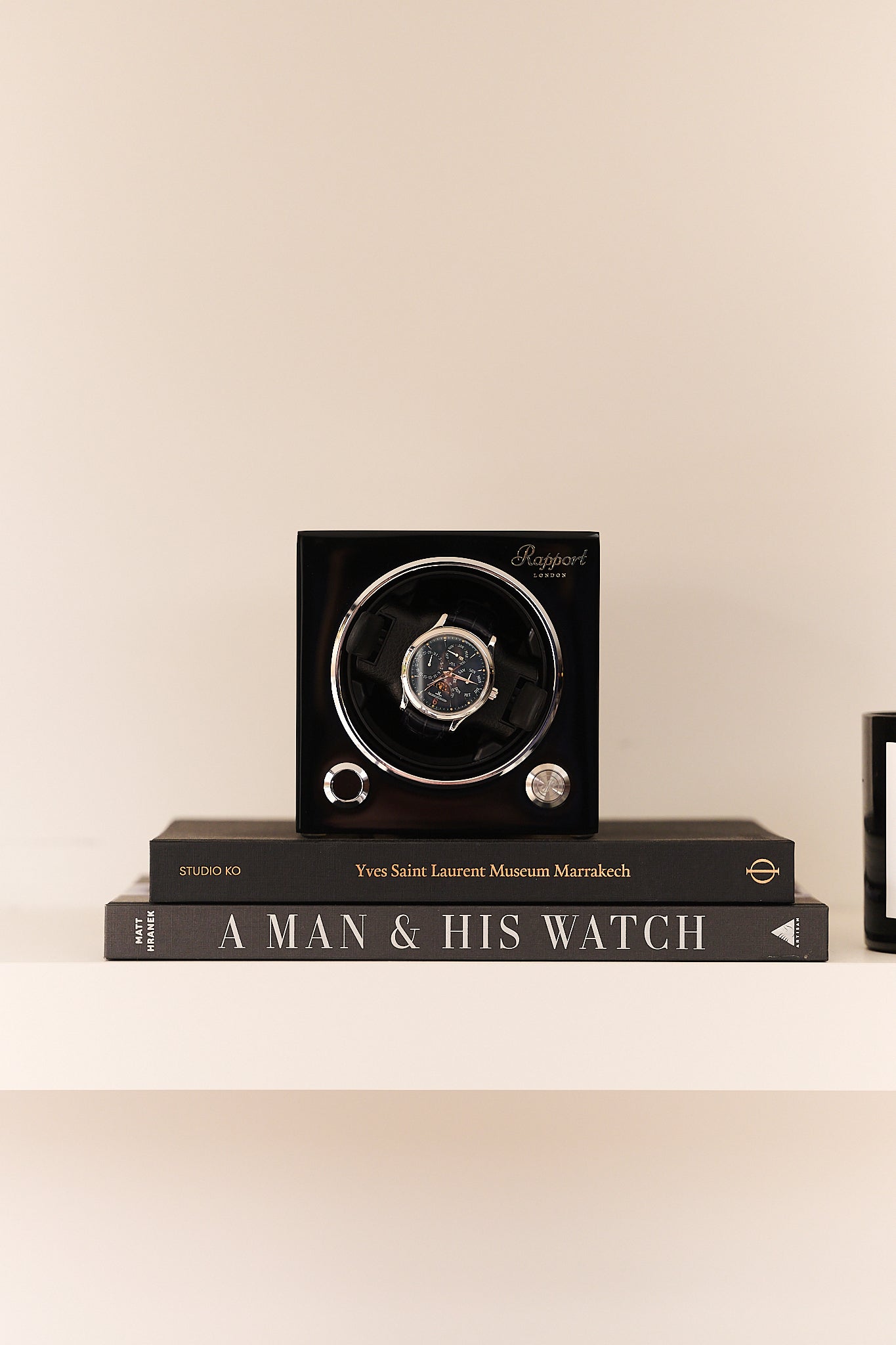 Section Column: THE EVO WATCH WINDER