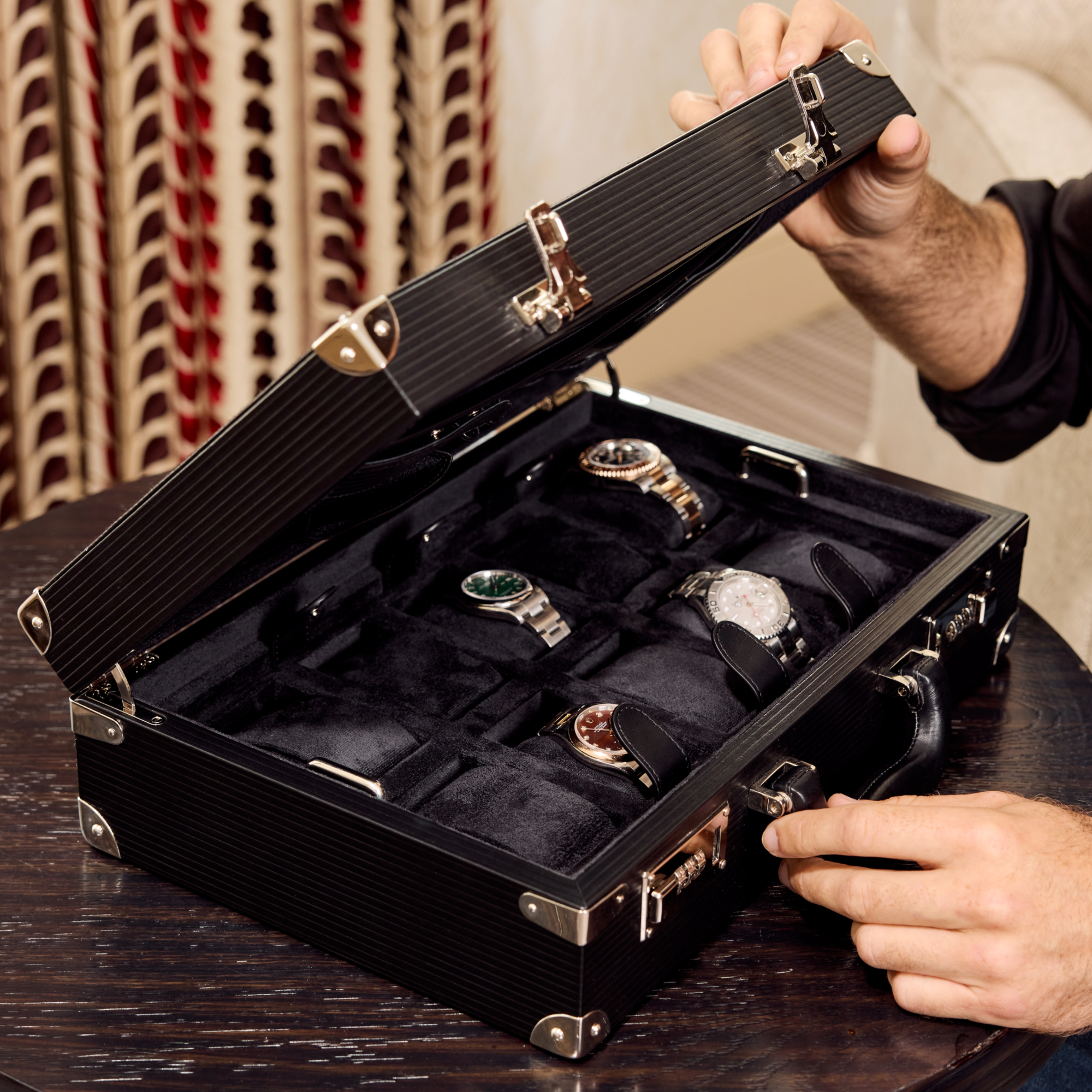 Nova Ten Watch Briefcase - Black