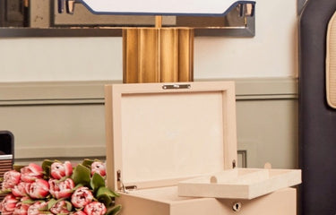 给她的礼物 Banner Image
