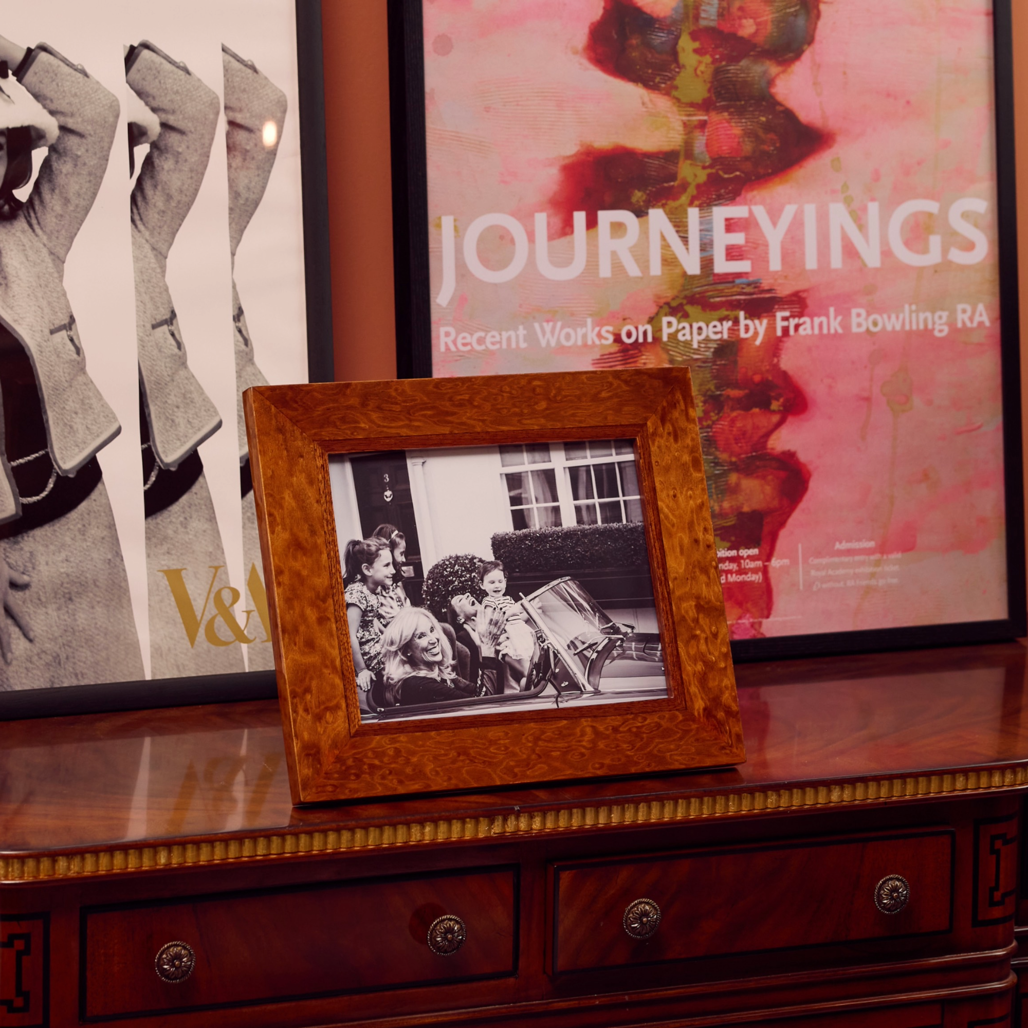 Heritage Photograph Frame - Burr Walnut