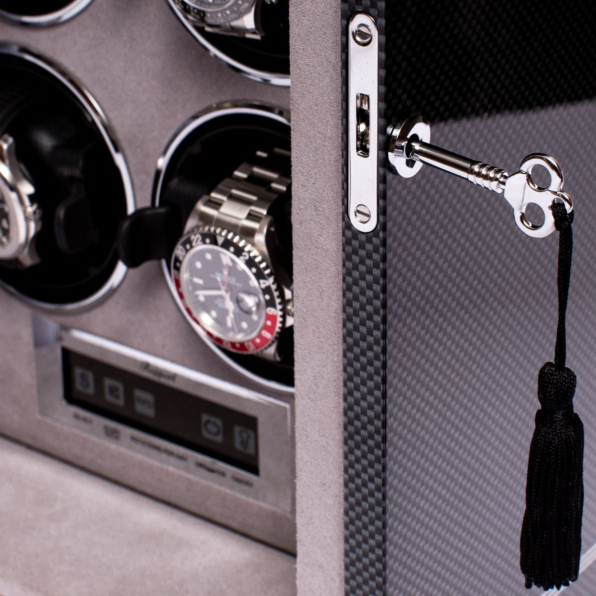 Formula Six Watch Winder - Carbon Fibre