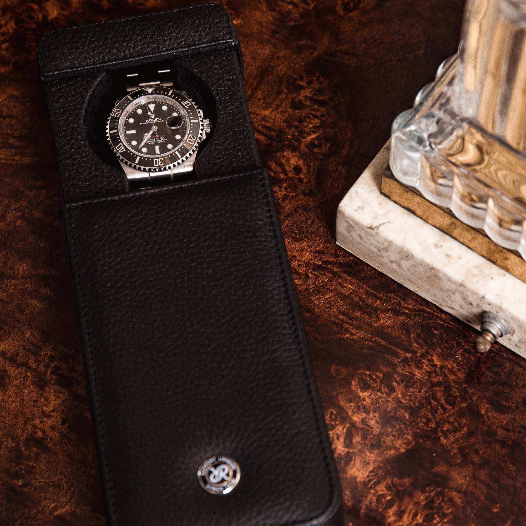 Berkeley 싱글 시계 슬립케이스